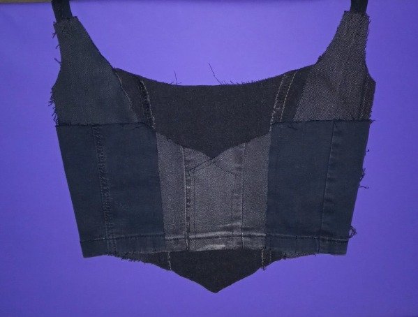 Producto - WV orbe rojo Talle S/M CORSET JEANS RECICLADO negro - 1