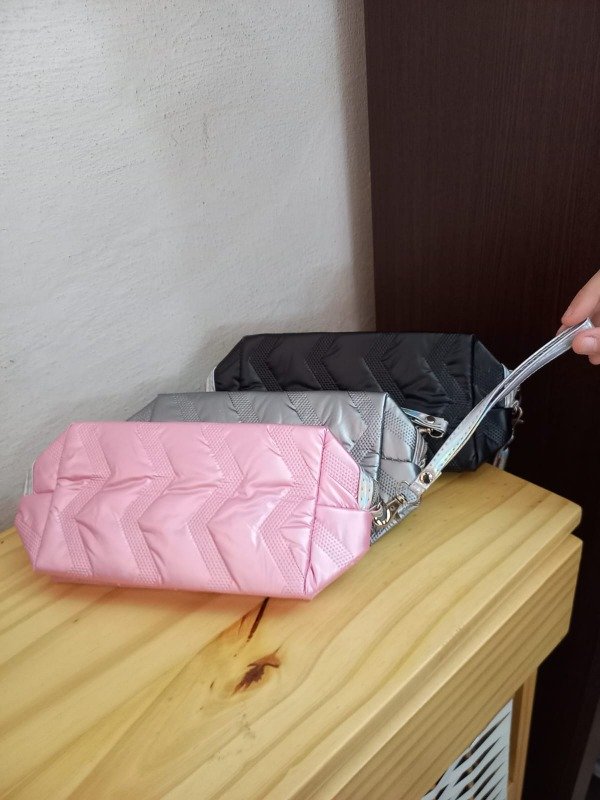 Producto - Cartuchera metalizada
