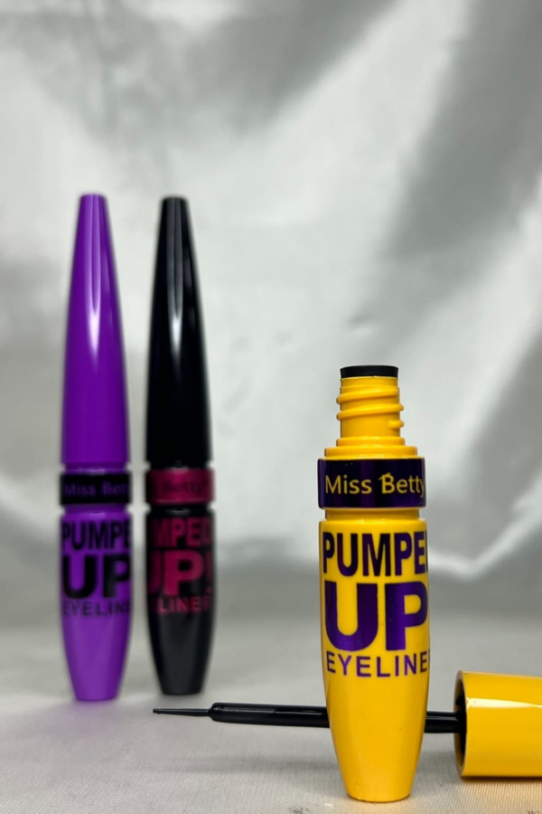 Producto - Delineador liquido pumped up