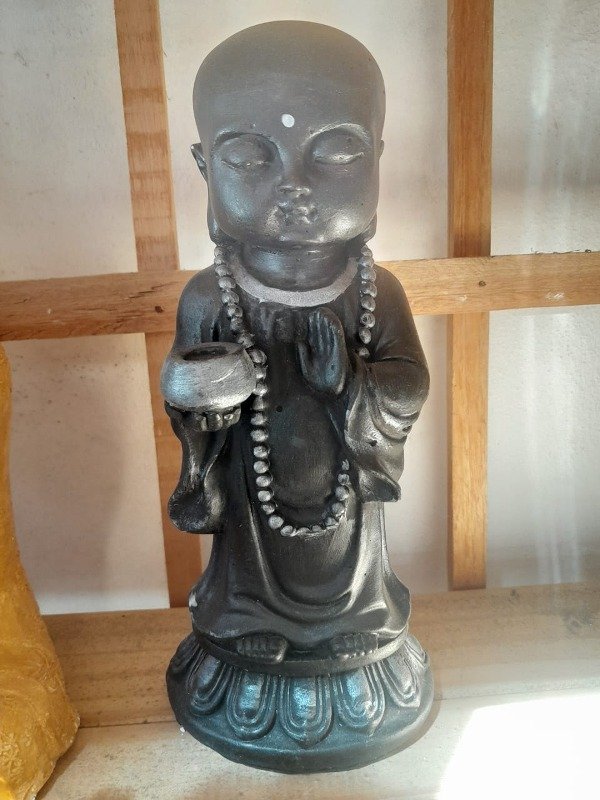 Producto - Buda collar parado pintado