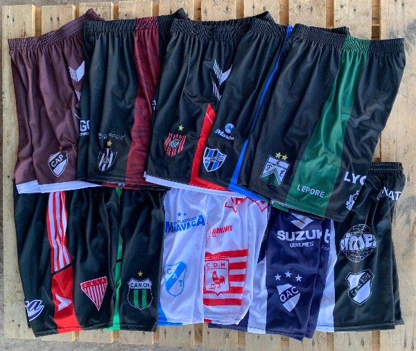 Producto - FARDO DE 20 SHORES FUTBOL ARG