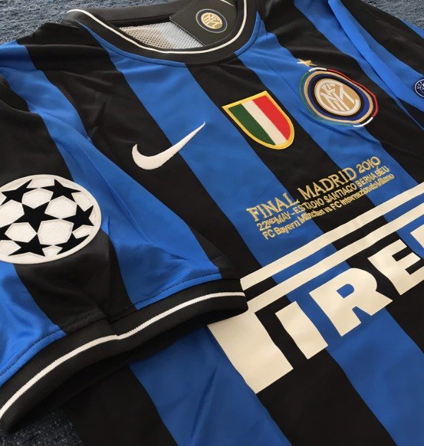 Producto - CAMISETA INTER DE MILAN IMPORTADA TITULAR RETRO 2009/2010 #22 MILITO - 4