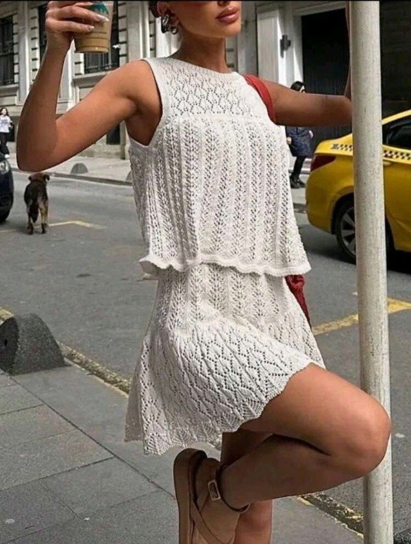 Producto - Conjunto Blanco de Punto Hueco Top y Falda