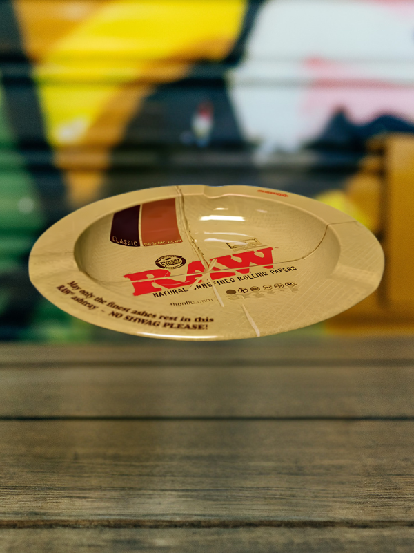 Producto - Rac Cenicero Metalico - 1