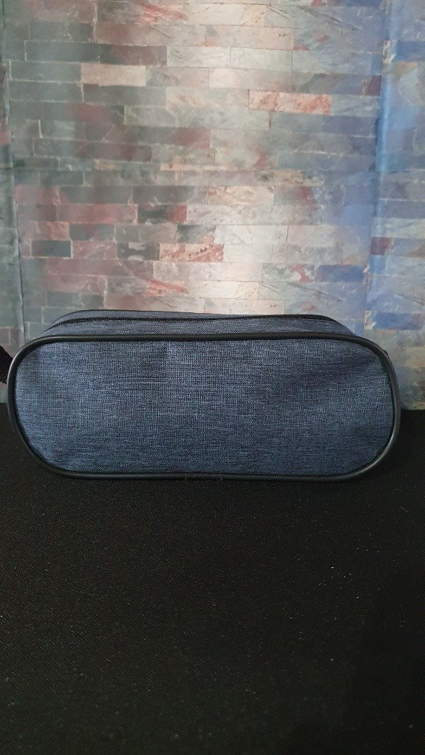 Producto - Cartuchera Ovalada Azul