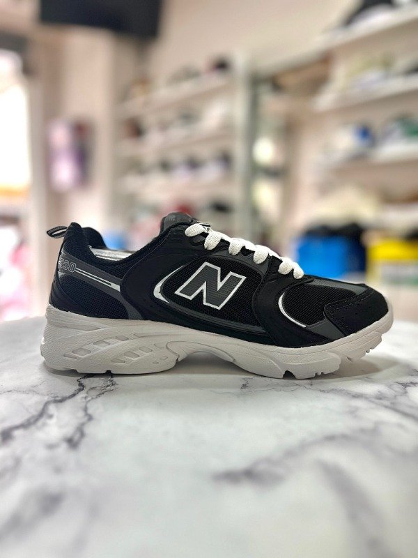 Producto - New Balance 530 Black