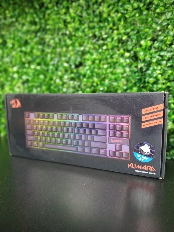 Producto - OFERTA TECLADO REDRAGON KUMARA NEGRO RGB BLUE SWITCH