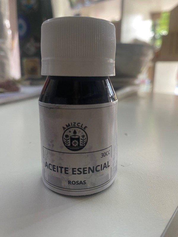 Producto - ACEITE ESENCIAL DE ROSAS 30cc