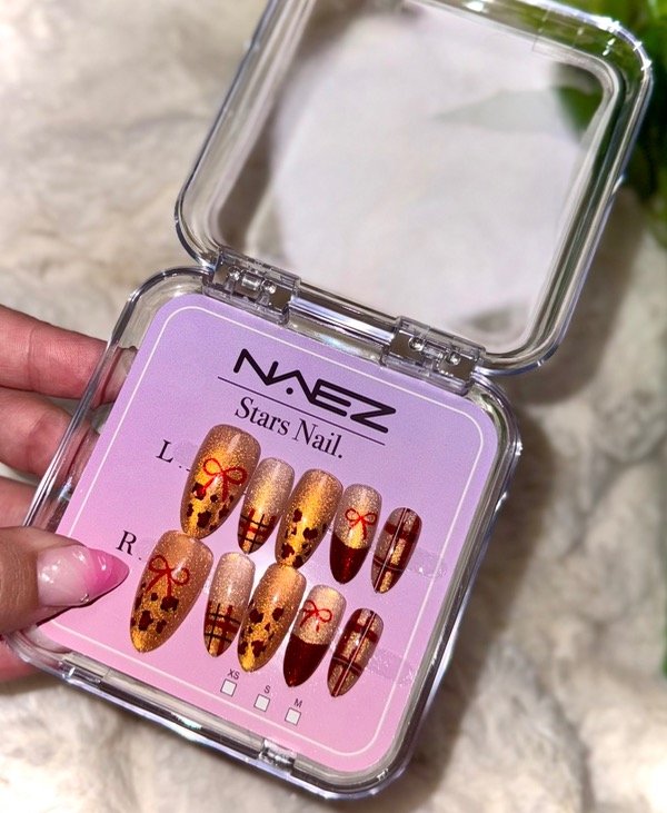 Producto - Uñas postizas animal print/moño Naez