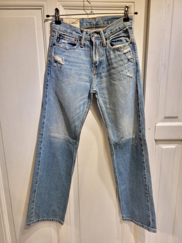 Producto - Jean ABERCROMBIE celeste recto Talle 12 años - PRECIO: 10X