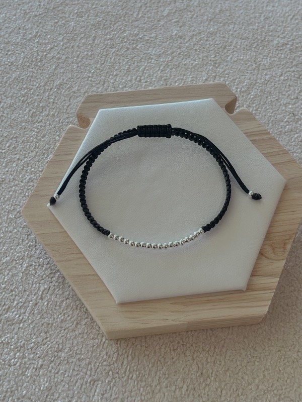 Producto - Pulsera macramé 18 bolitas