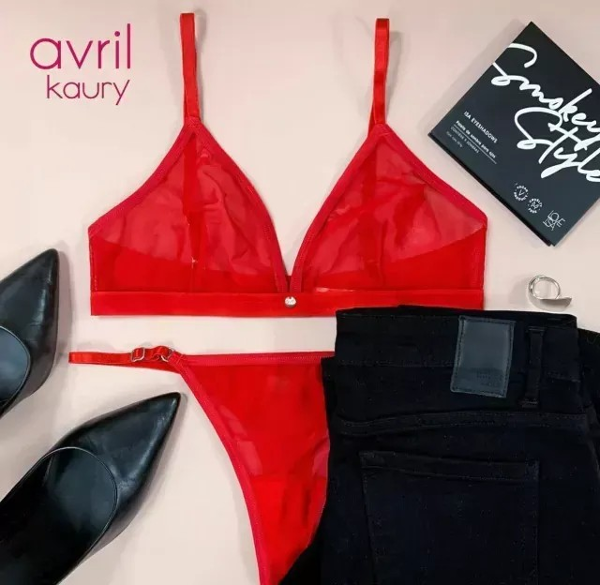 Conjunto microtul rojo avril kaury t.95