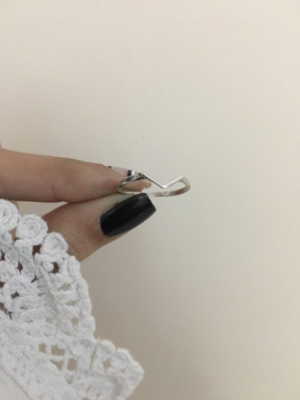 Producto - Anillo en V de Plata