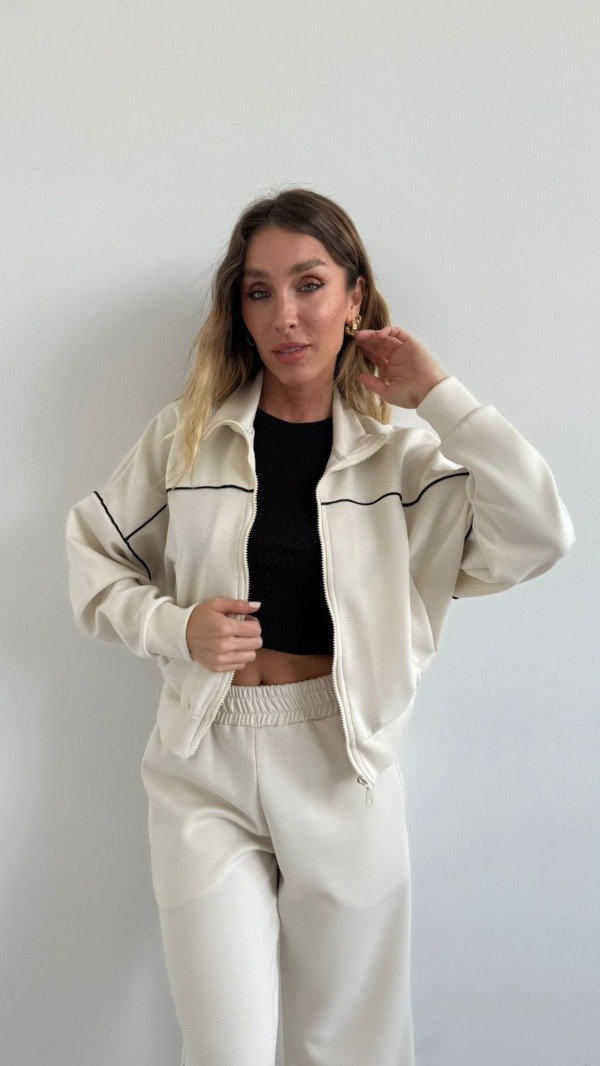 Producto - CAMPERA CYRA