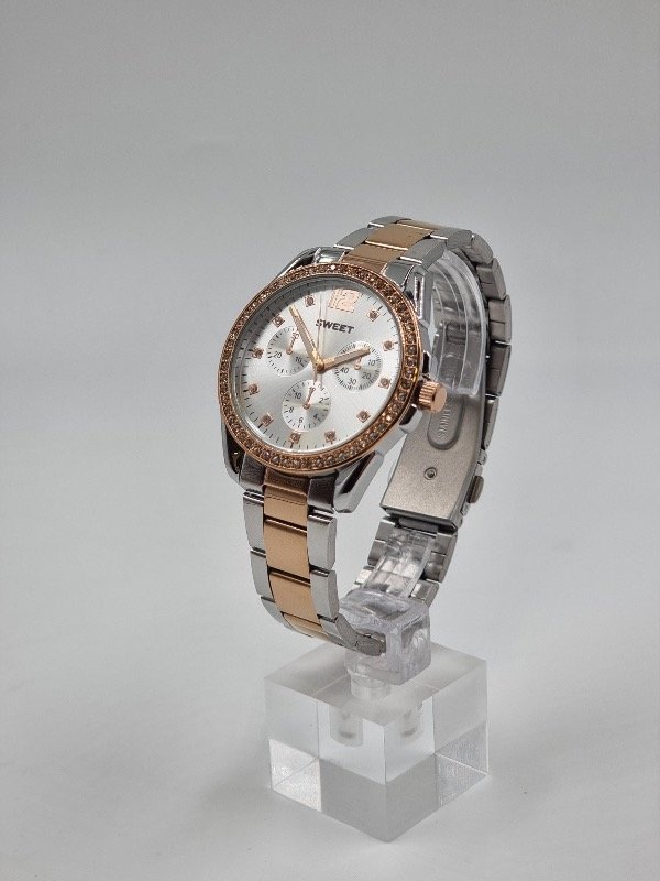 Producto - Bella rose white