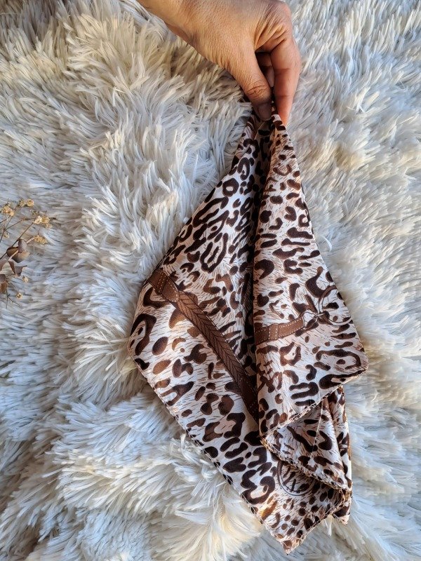 Producto - PSX50Est8 Seda Estampada 8