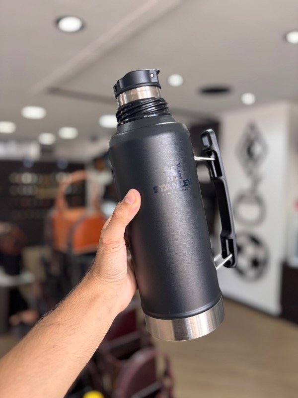 Producto - TERMO STANLEY MATE SYSTEM BLACK 1.2L - 1
