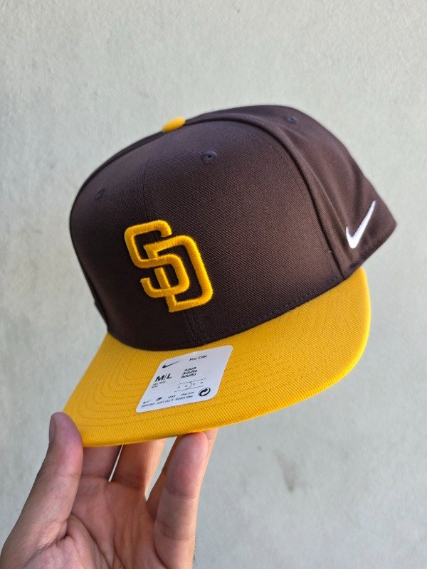 Snapback San Diego Padres Nike pro dri‑fit two tone