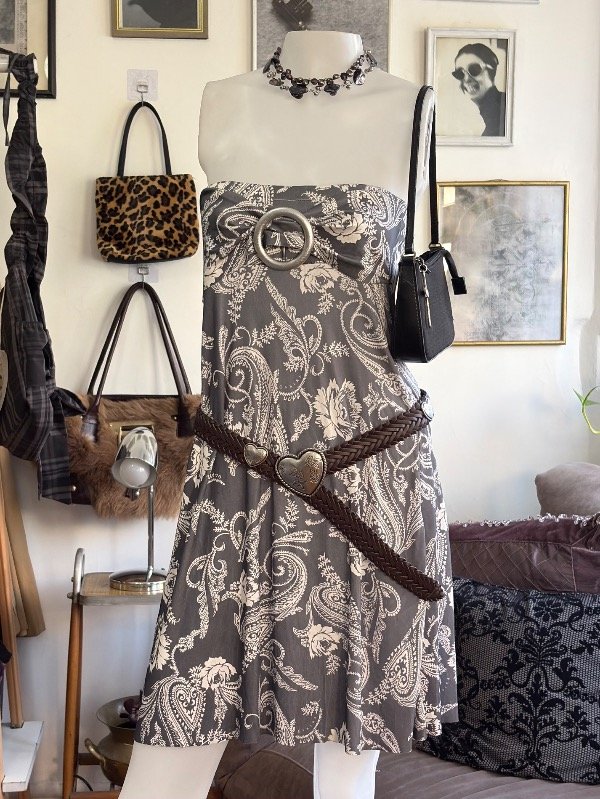 Producto - Vestido Strapless Ossira Talle M