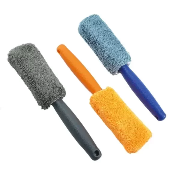 Producto - CEPILLO LIMPIA LLANTAS DE MICROFIBRA