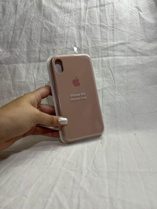 Producto - Iph xr silicona case beige