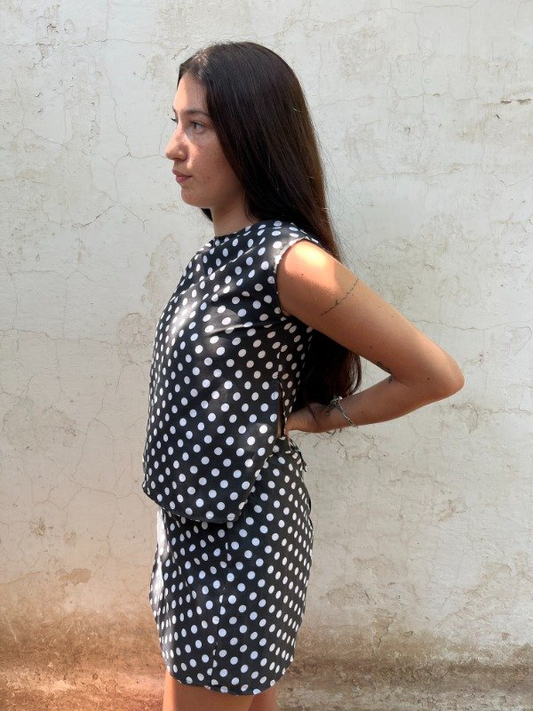 Producto - Pollera Puntini Negra