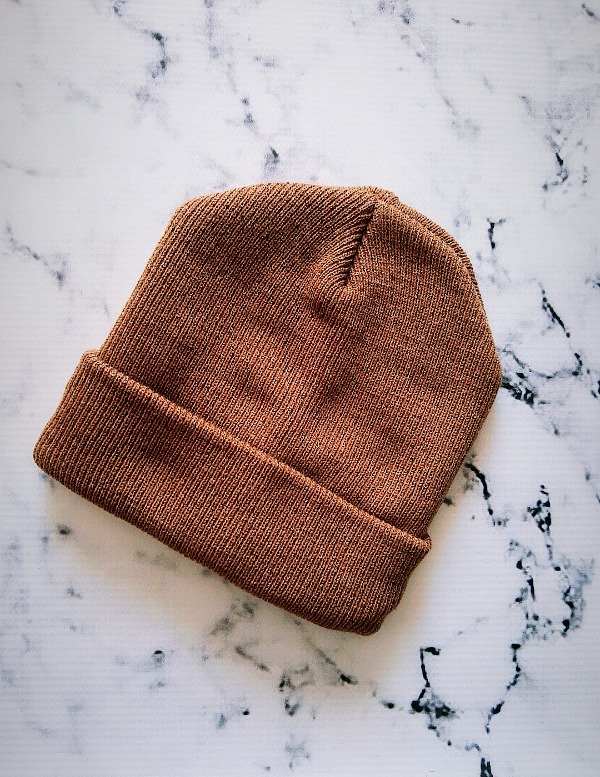 Producto - Gorro corto marron