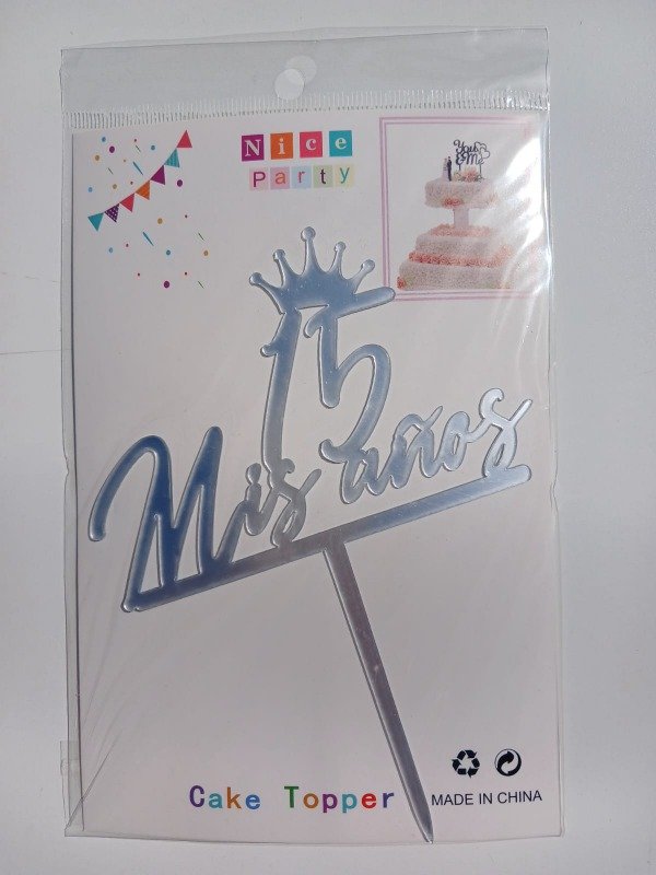 Producto - Cake Topper Acrílico "Mis 15 Años" M04