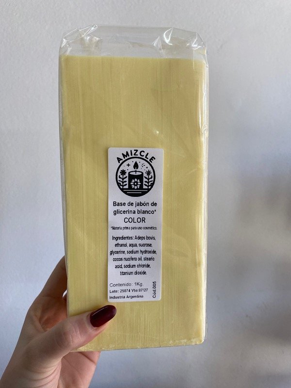 Producto - BARRA DE GLICERINA AMARILLO PASTEL