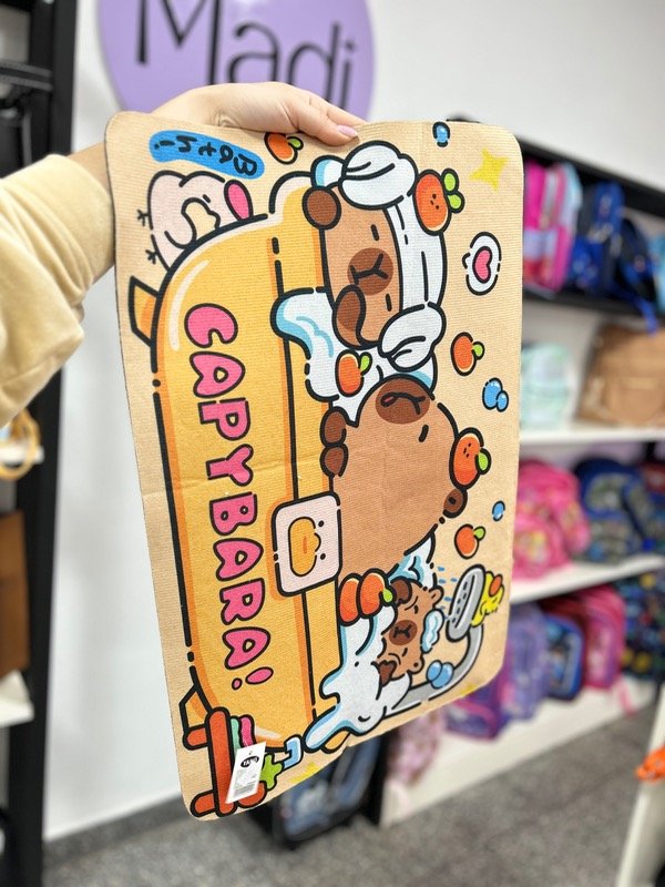 Producto - Alfombra capibara