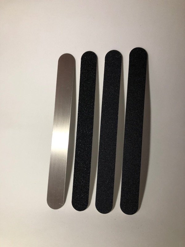 Producto - Lima metálica con repuestos