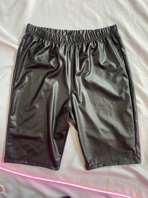 Producto - BIKER ENGOMADA