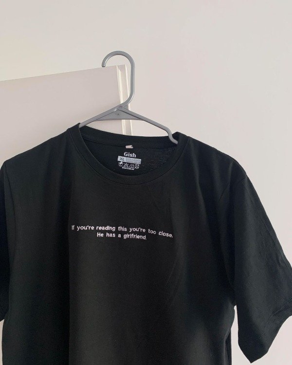 Producto - REMERA FRASE BORDADA