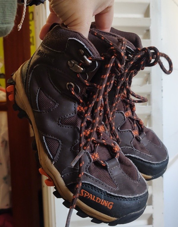 Producto - Zapatillas TREKKING número 30