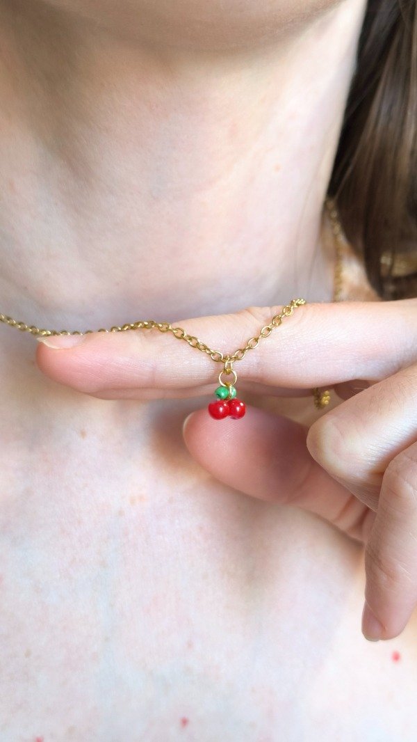 Producto - Collar cherry Dorado