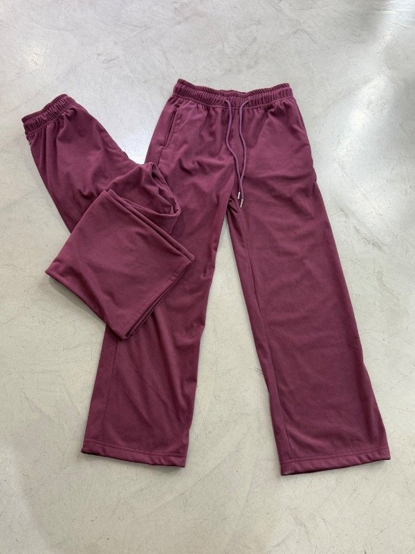 Producto - Jogger Algodón Peinado Bordo