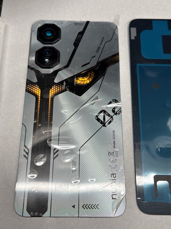 Producto - TAPA NUBIA NEO 2 5G Z2352N PLATEADO NUEVA ORIGINAL