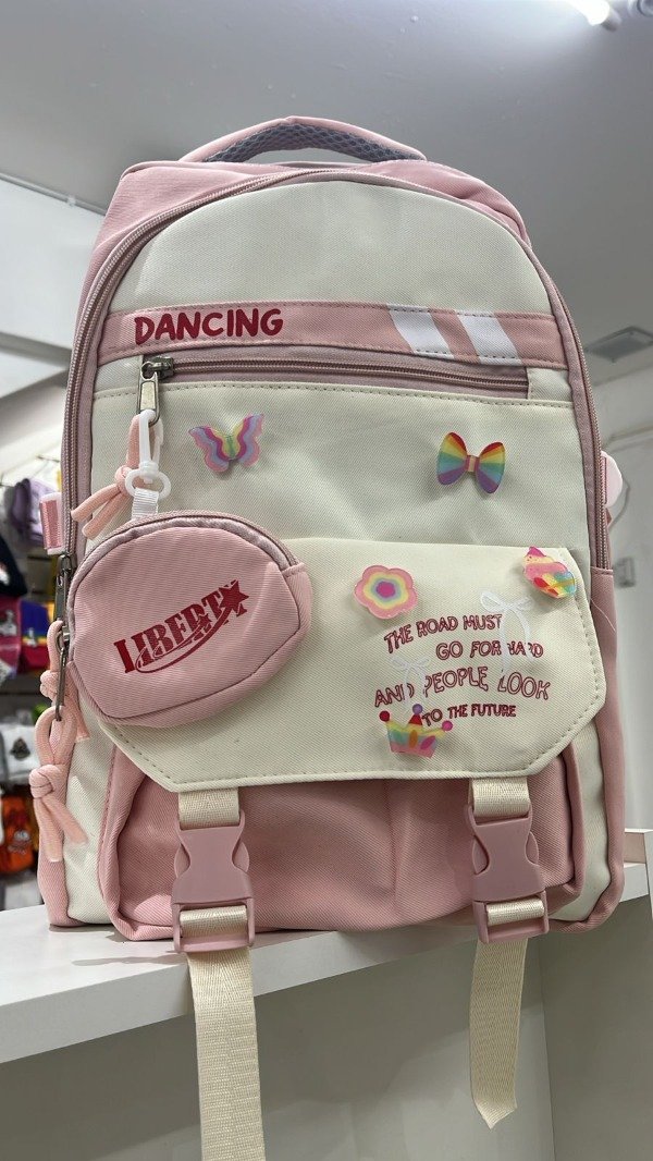Producto - Mochila rosada + monedero
