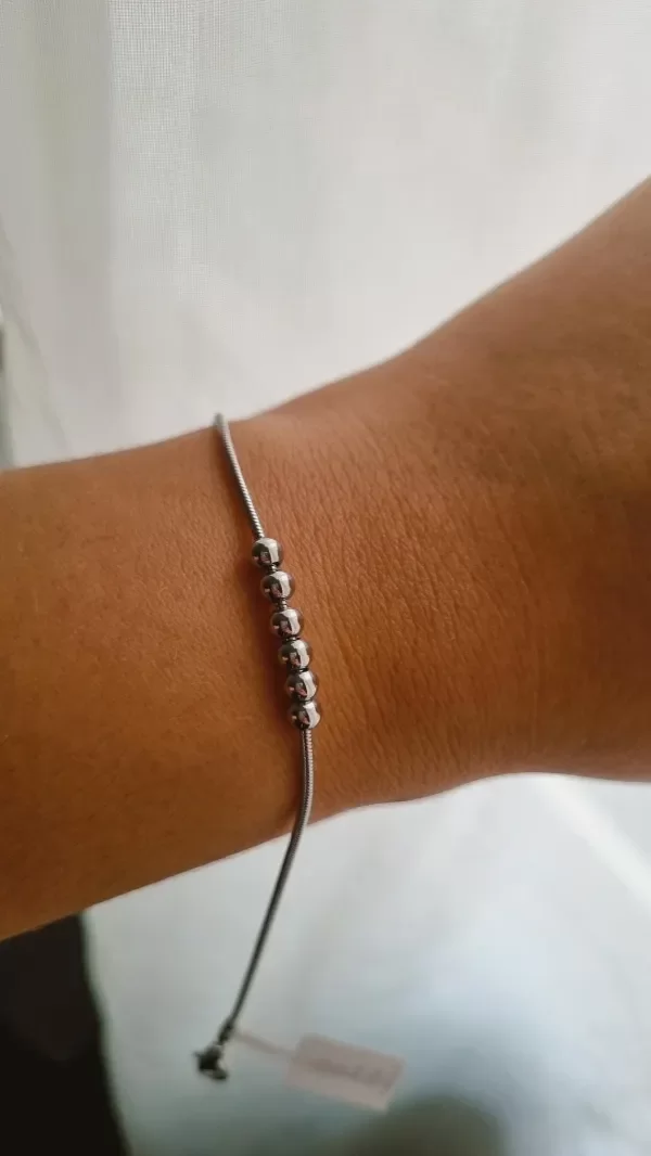 Producto - Pulsera cola de ratón con 6 bolitas acero quirúrgico