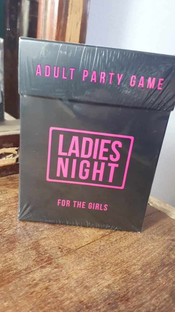 Producto - Juego de cartas LADIES NIGHT