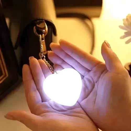 Producto - Luz Led Táctil para cartera de corazón recargable USB