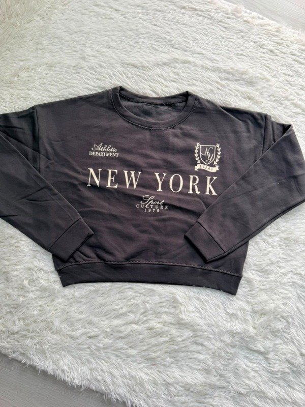 Producto - Buzo New York Sport Gris Oscuro Falla