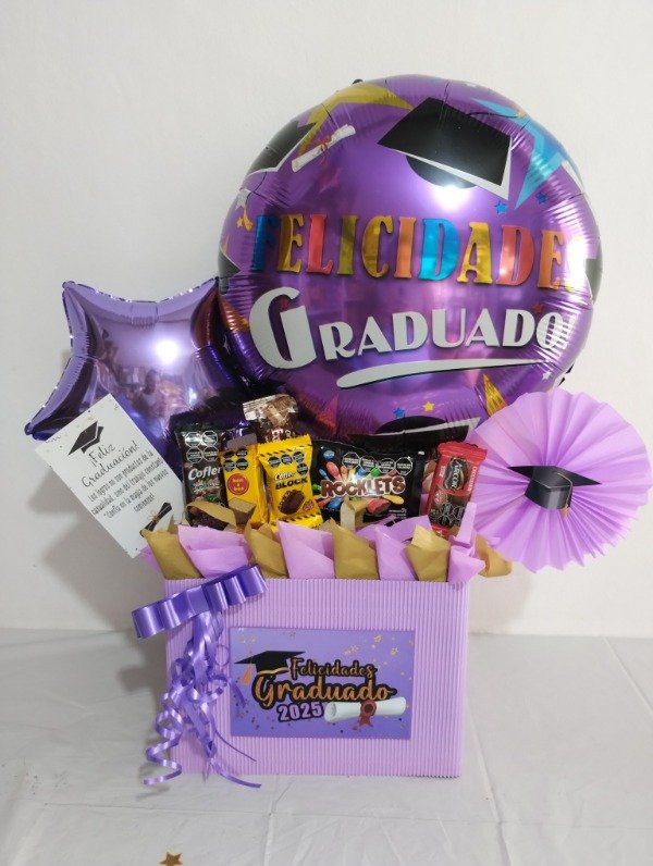 Producto - Arreglito graduación box con golosinas