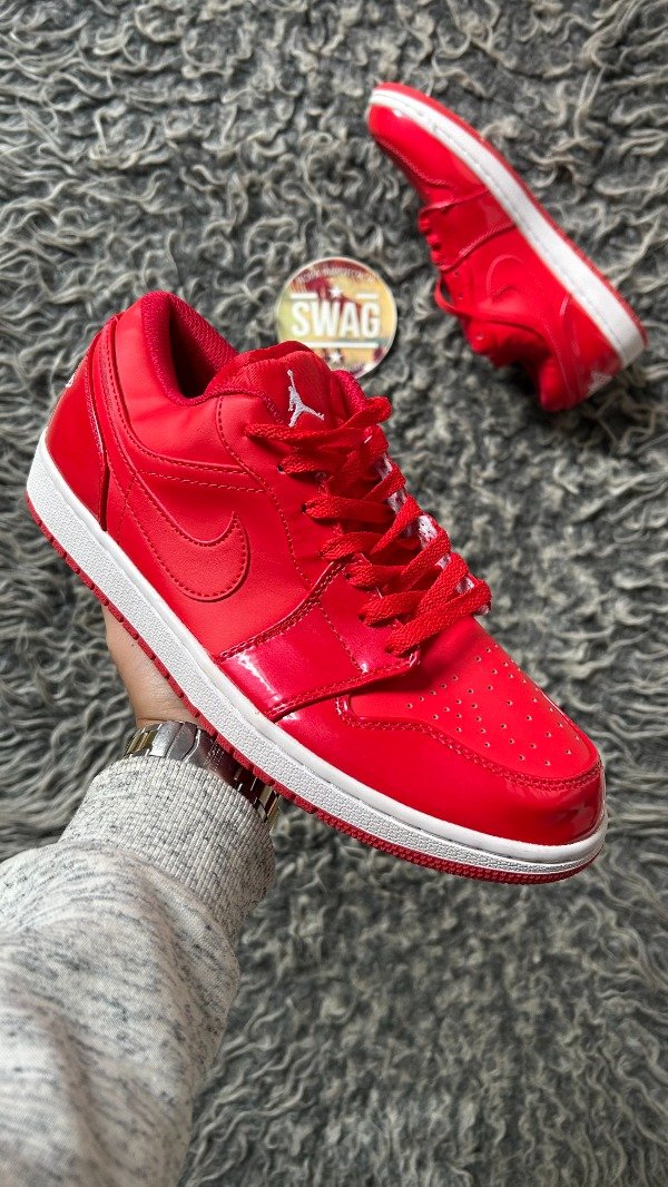 Producto - JORDAN RETRO 1 LOW PATENT RED - 0