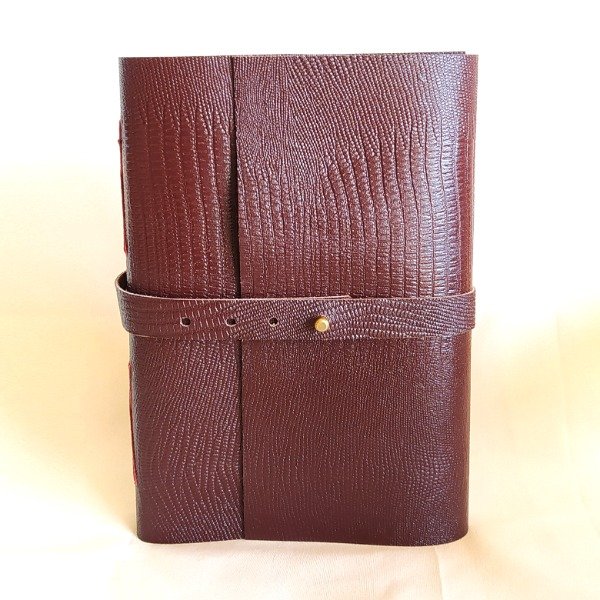 Producto - Budinbook Bordo