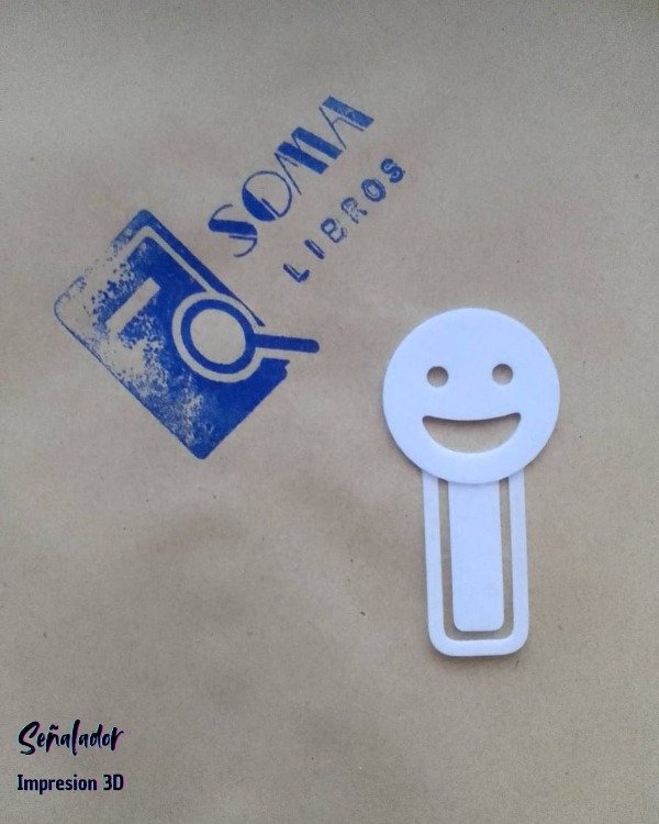 Producto - Señalador de hoja / smile face