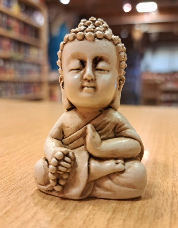 Producto - Budita Meditación resina Mini 6 cm