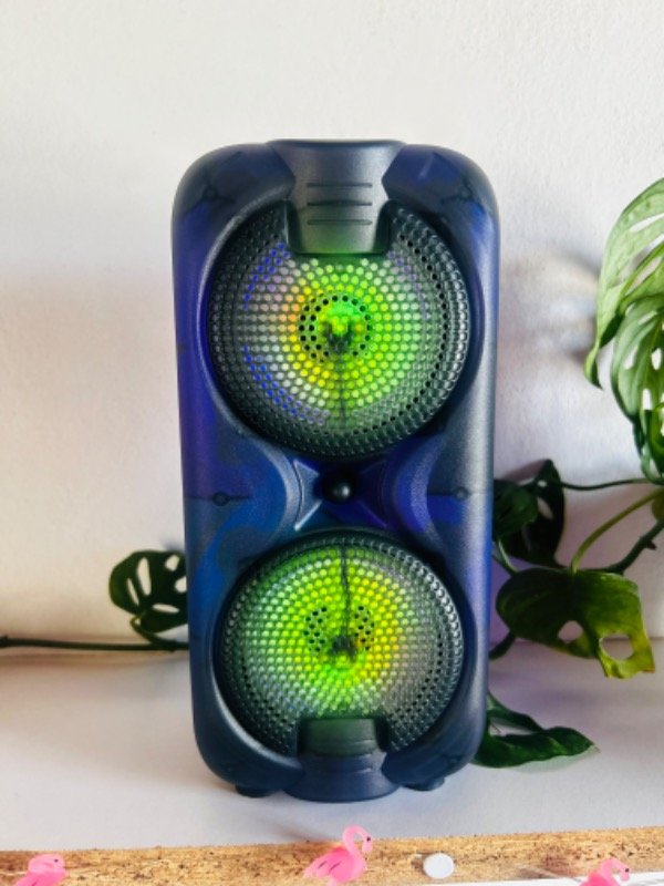 Producto - Parlante Bluetooth con luces de 3 plg