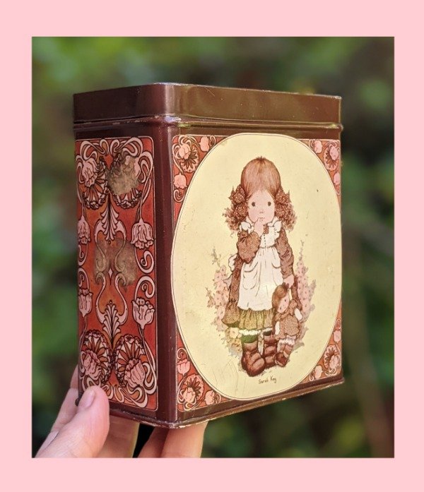 Producto - Lata Sarah Kay 80s