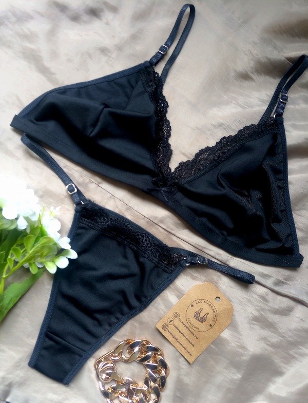 Producto - Conjunto Espatifilo Negro